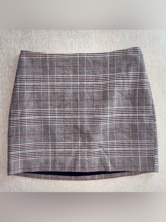 Express Dresses & Skirts - Express High Rise Plaid Mini Skirt Size 8 | Gray Windowpane Preppy Academia